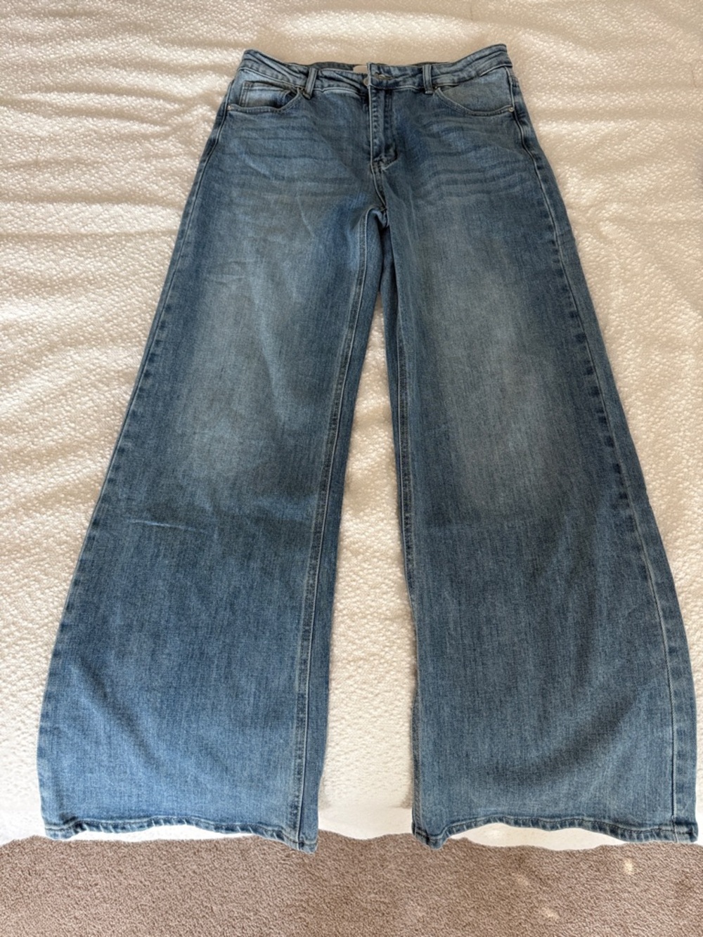 Lizette Collection Wide Leg Women's Jeans in Medium Blue